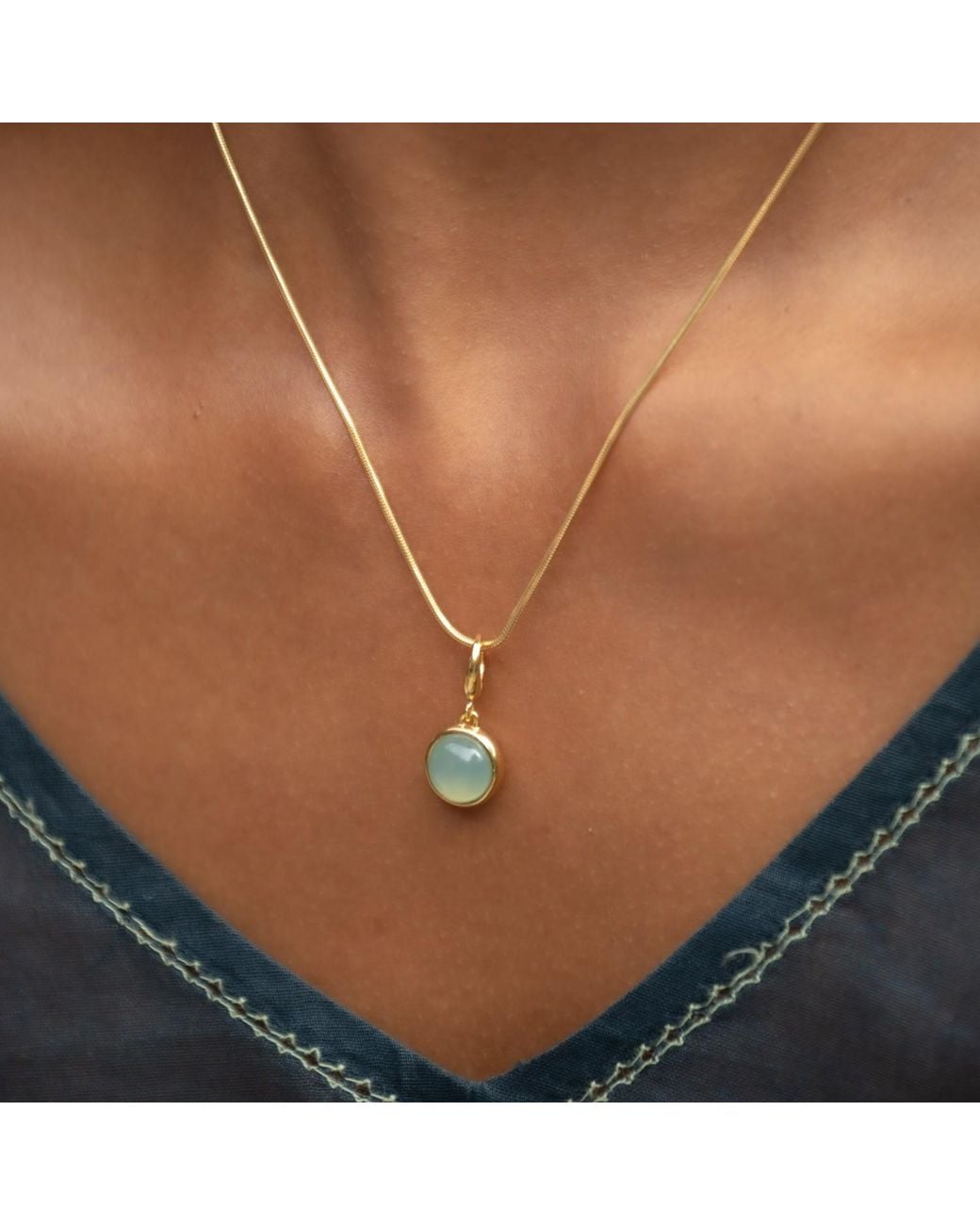 Lily Charmed Metallic Plated Agate Healing Stone Necklace With Round Snake Chain