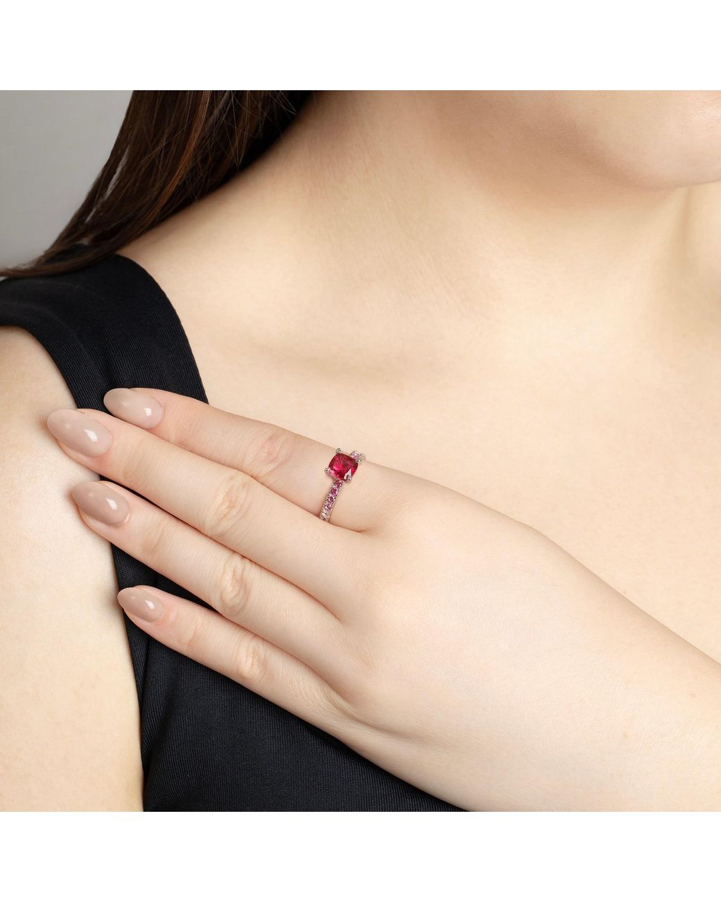 Arte Madrid Red Sprinkles Pavé Solitaire Ring