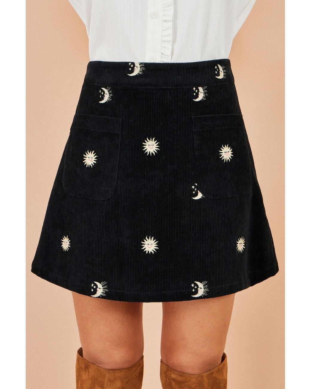 Yumi' Black Cosmic Embroidered Mini Skirt