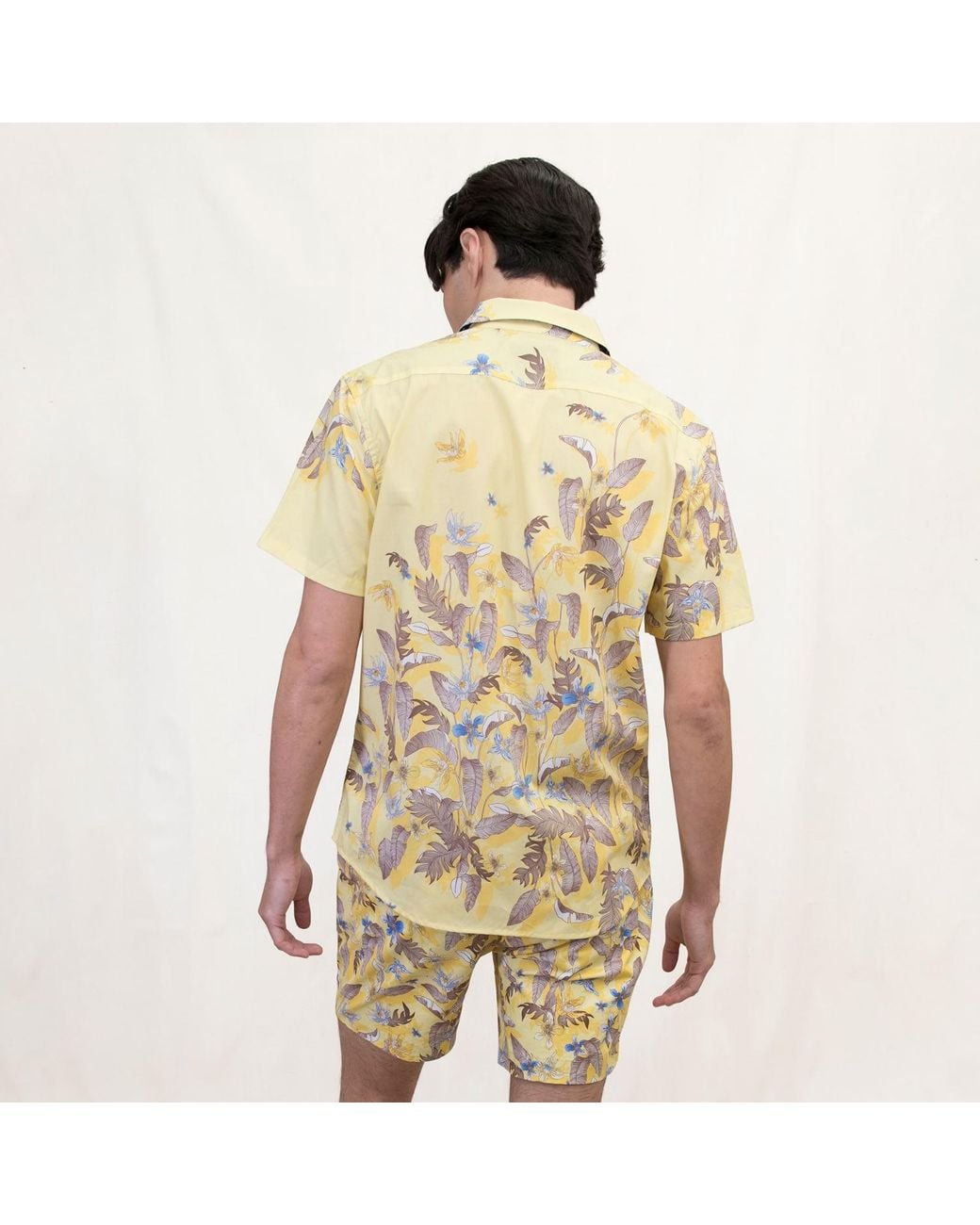 Lords of Harlech Metallic Edward Falling Flowers Short for men