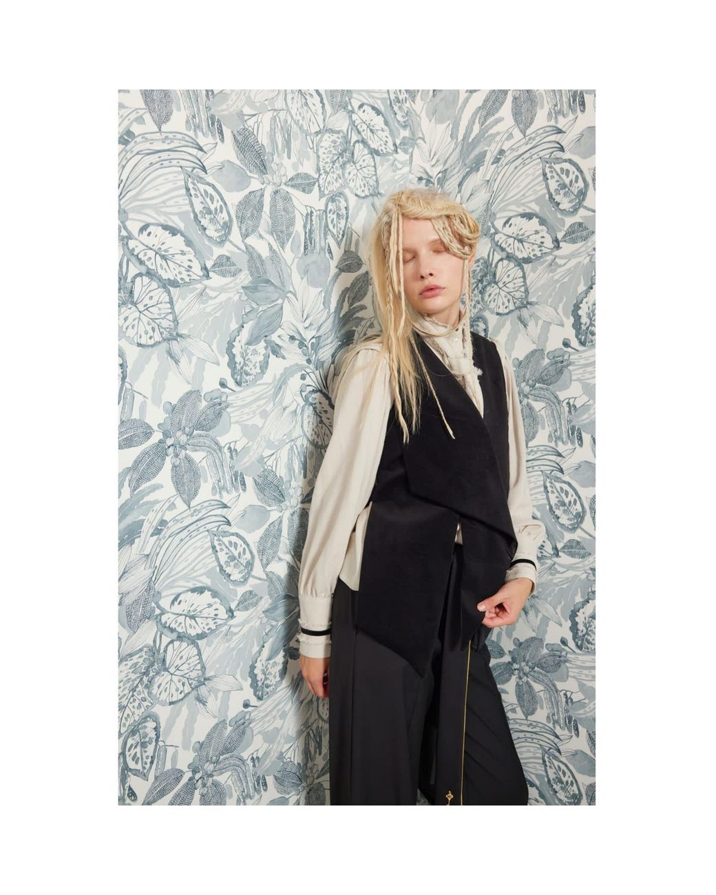 Julia Allert Black Longline Asymmetric Wrap Velvet Vest –