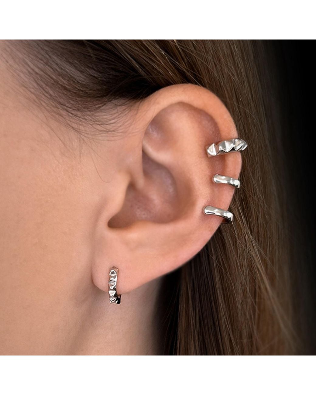 SALLY SKOUFIS Metallic Honeycomb Huggie Earrings