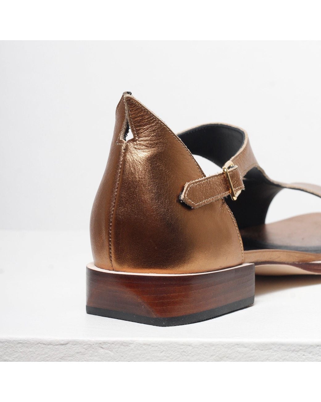 Mafalda Metallic Yoko Sandals