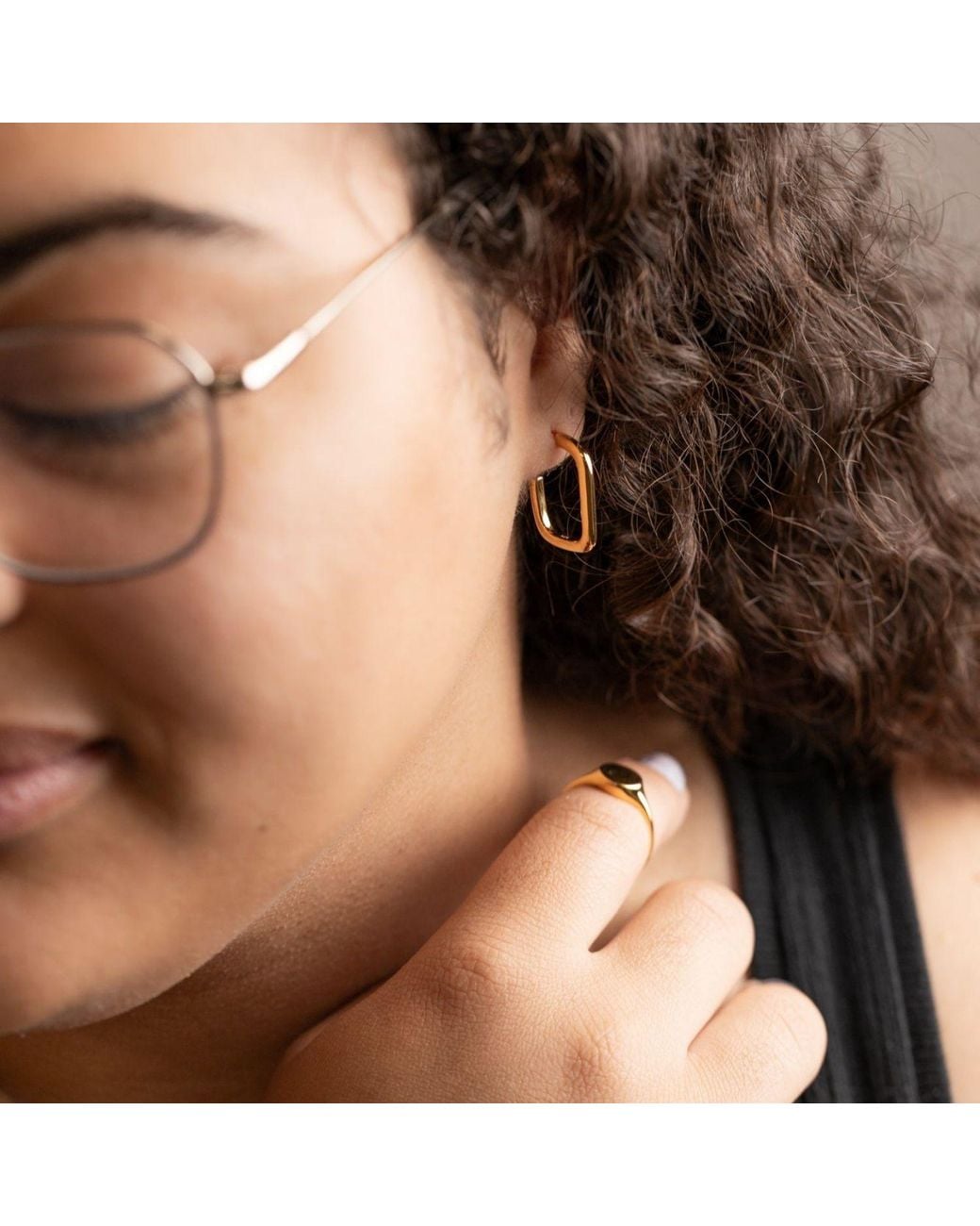 Belinda Jewelz Metallic Open Tube J Hoop Earrings