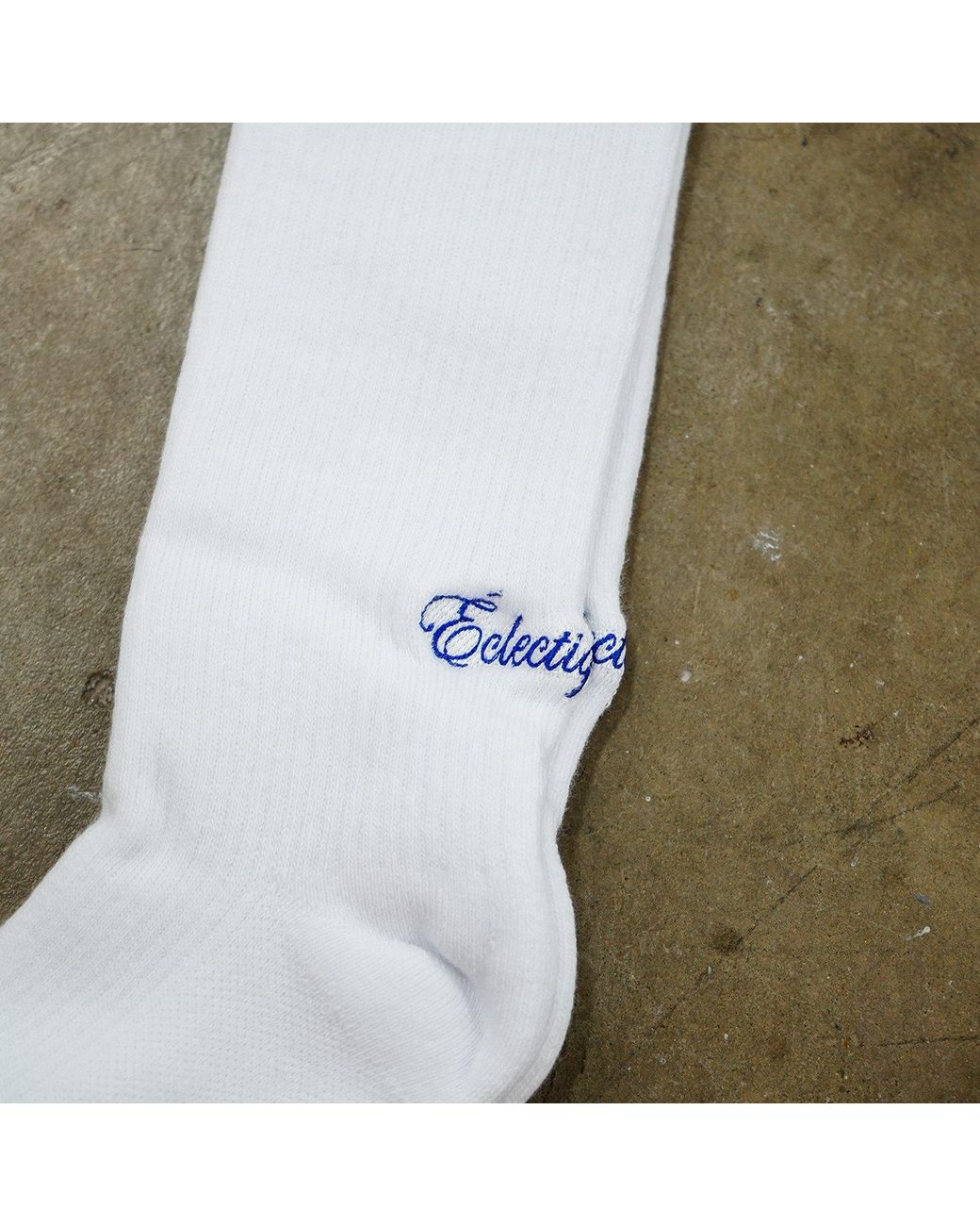 Éclectique White Logo Socks With Script Logo for men