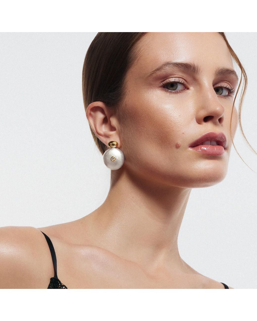 Saule Label Metallic Paloma Earrings