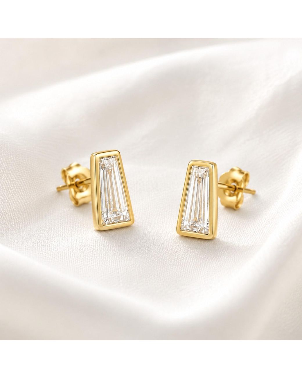 Artisan Metallic 18K Baguette Diamond Stud Earrings