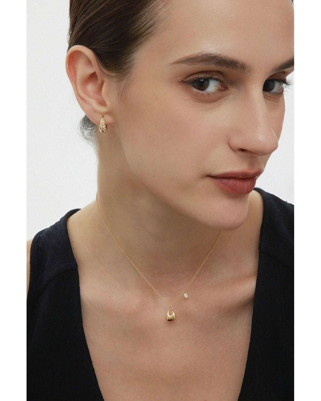 Vanhi Metallic Nora Double Pendant Necklace
