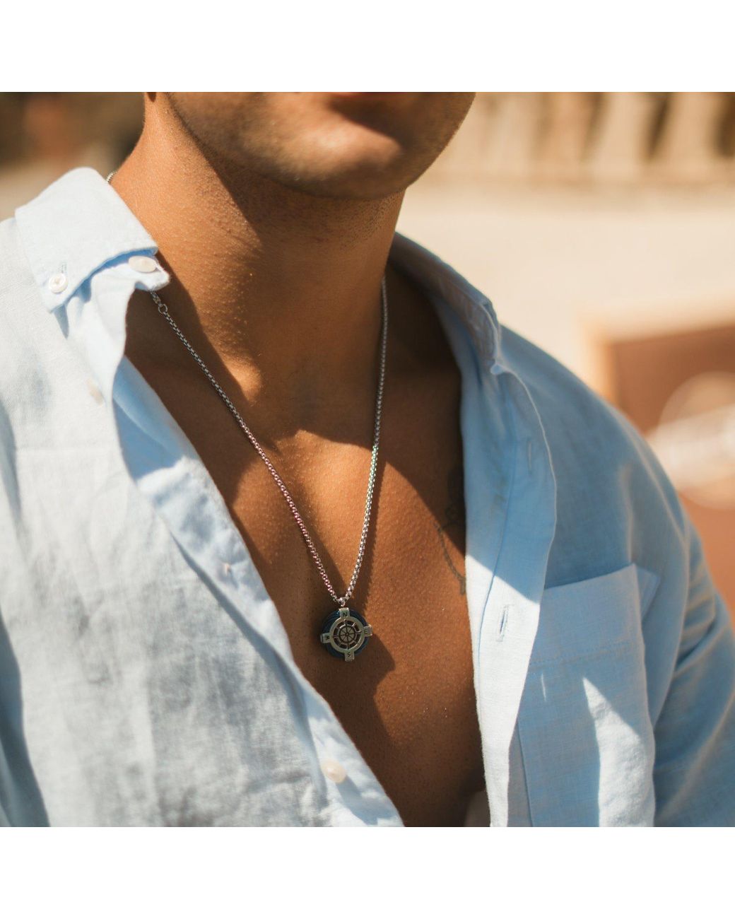 Ebru Jewelry Metallic True North Compass Ship Wheel Steel Necklace for men