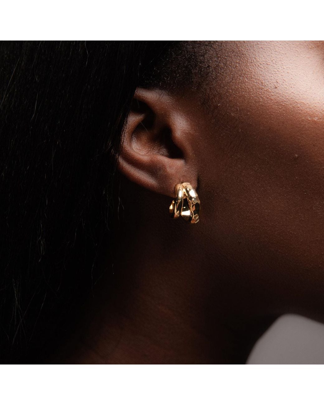Potoska Metallic Double Claw Hammered Hoop Earrings