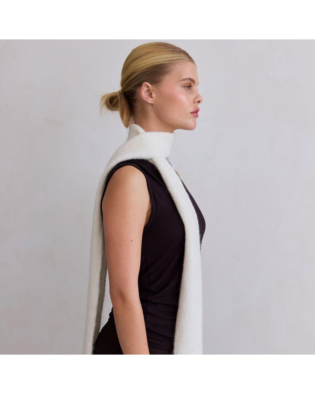 Arctic Fox & Co. White The Alpaca Skinny Scarf