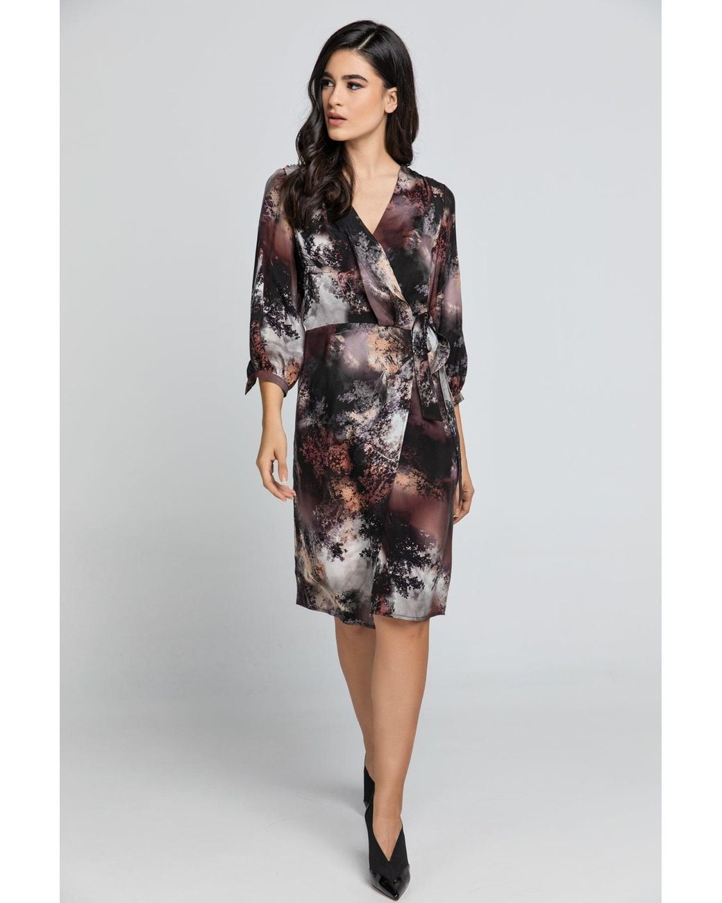 Conquista Brown Print Wrap Dress