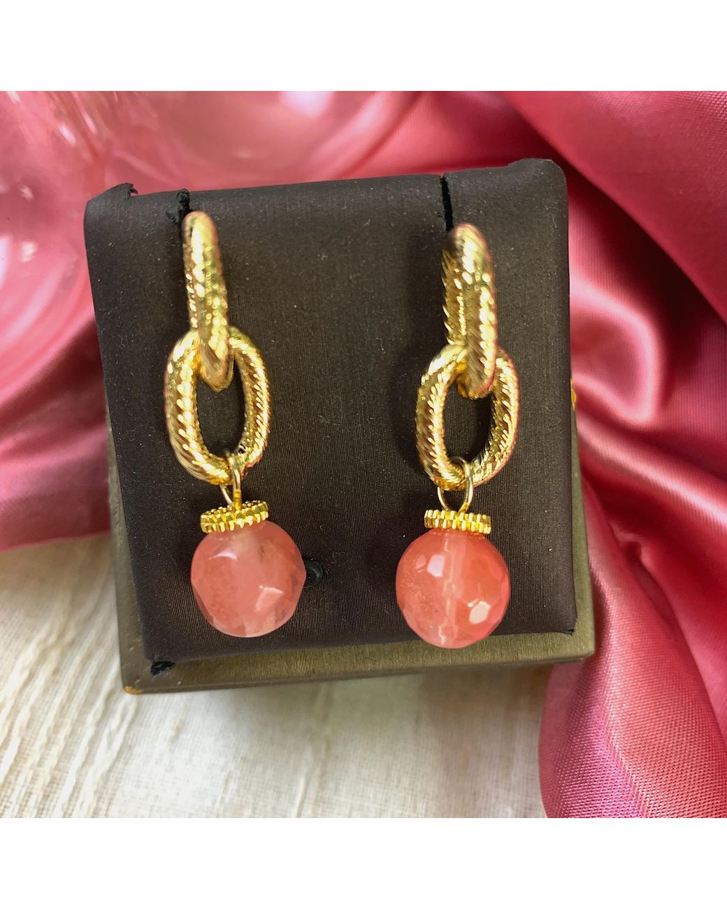 Farra Metallic Watermelon Quartz Chain Simple Earrings