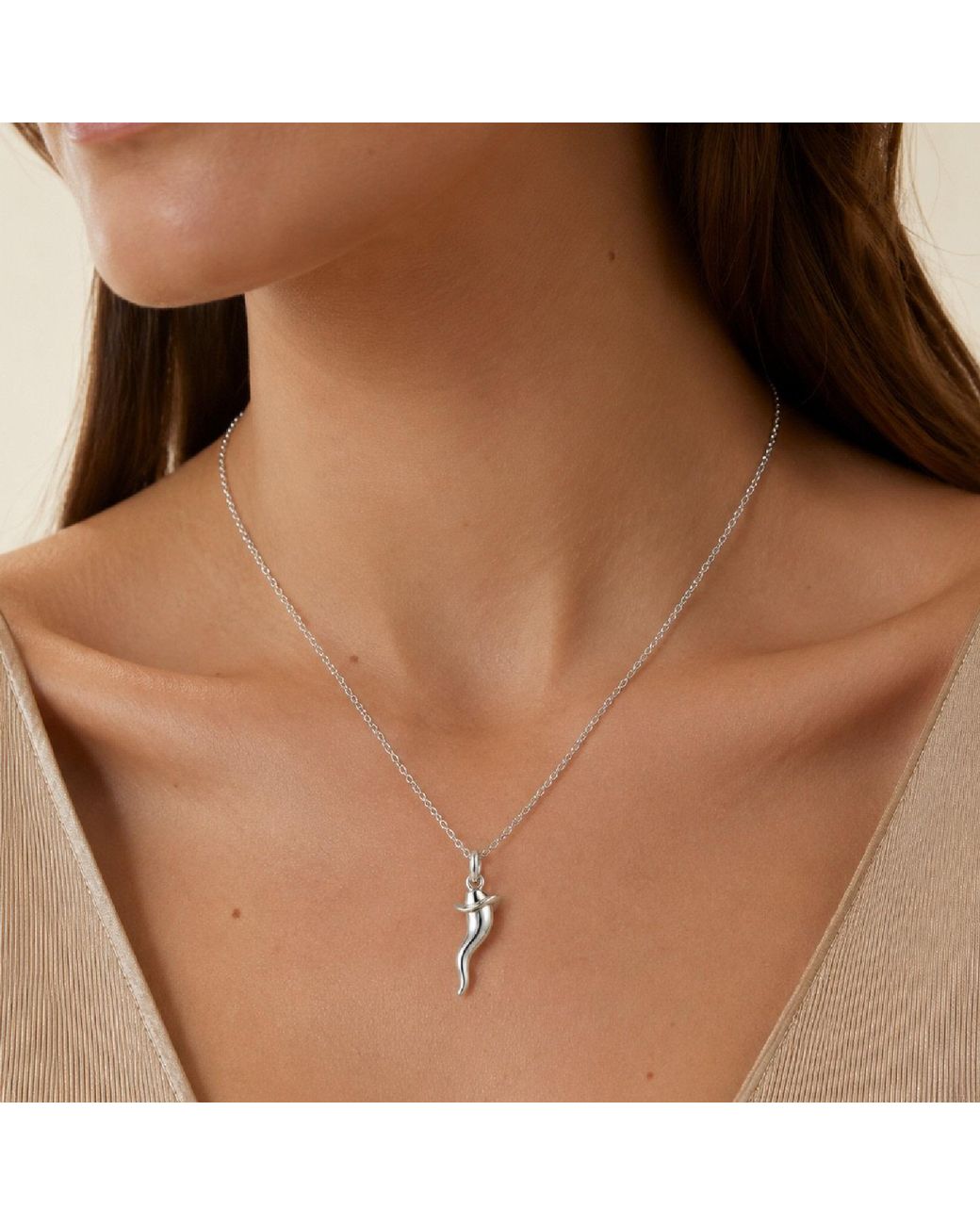 Unaloe Metallic Sterling Italian Horn Necklace With Cowboy Hat Detail
