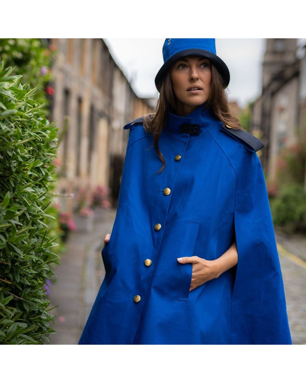 BEIRA Blue Nadia Waterproof Cape Royal