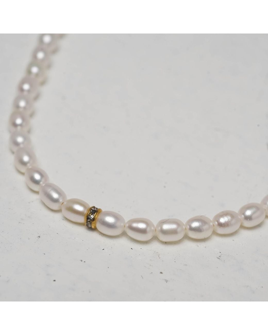 Urbane Jewelry Studio White Mini Oval Pearl Necklace