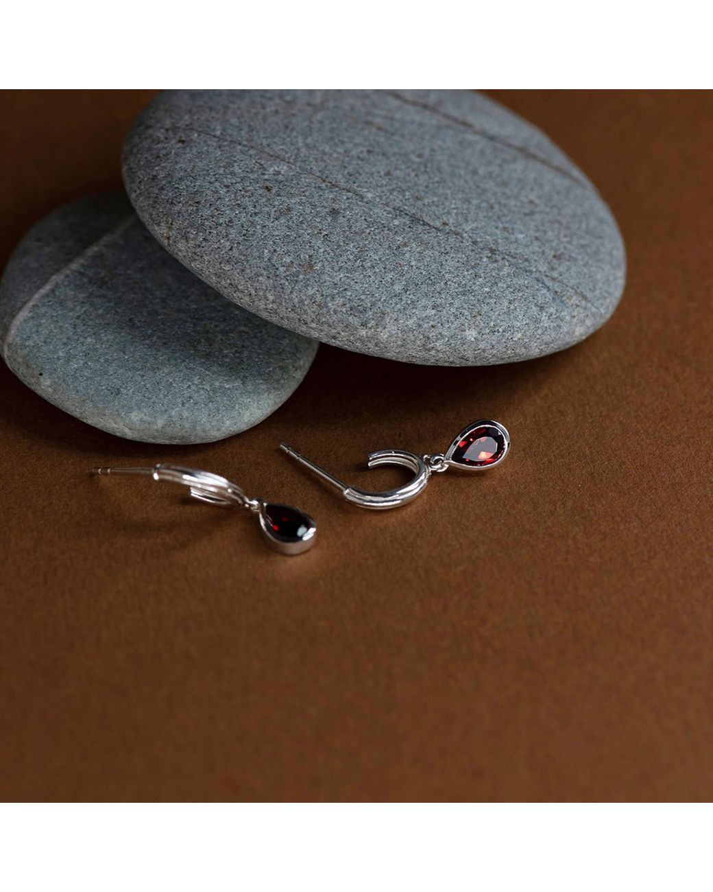 Zoe & Morgan White Ophelia Hoops With Garnet