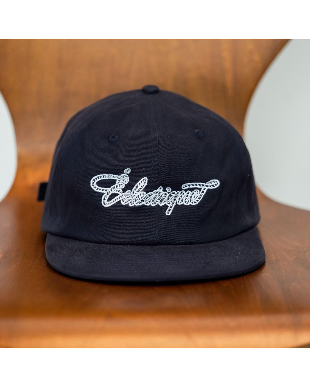 Éclectique Blue Rope Script Dad Hat for men