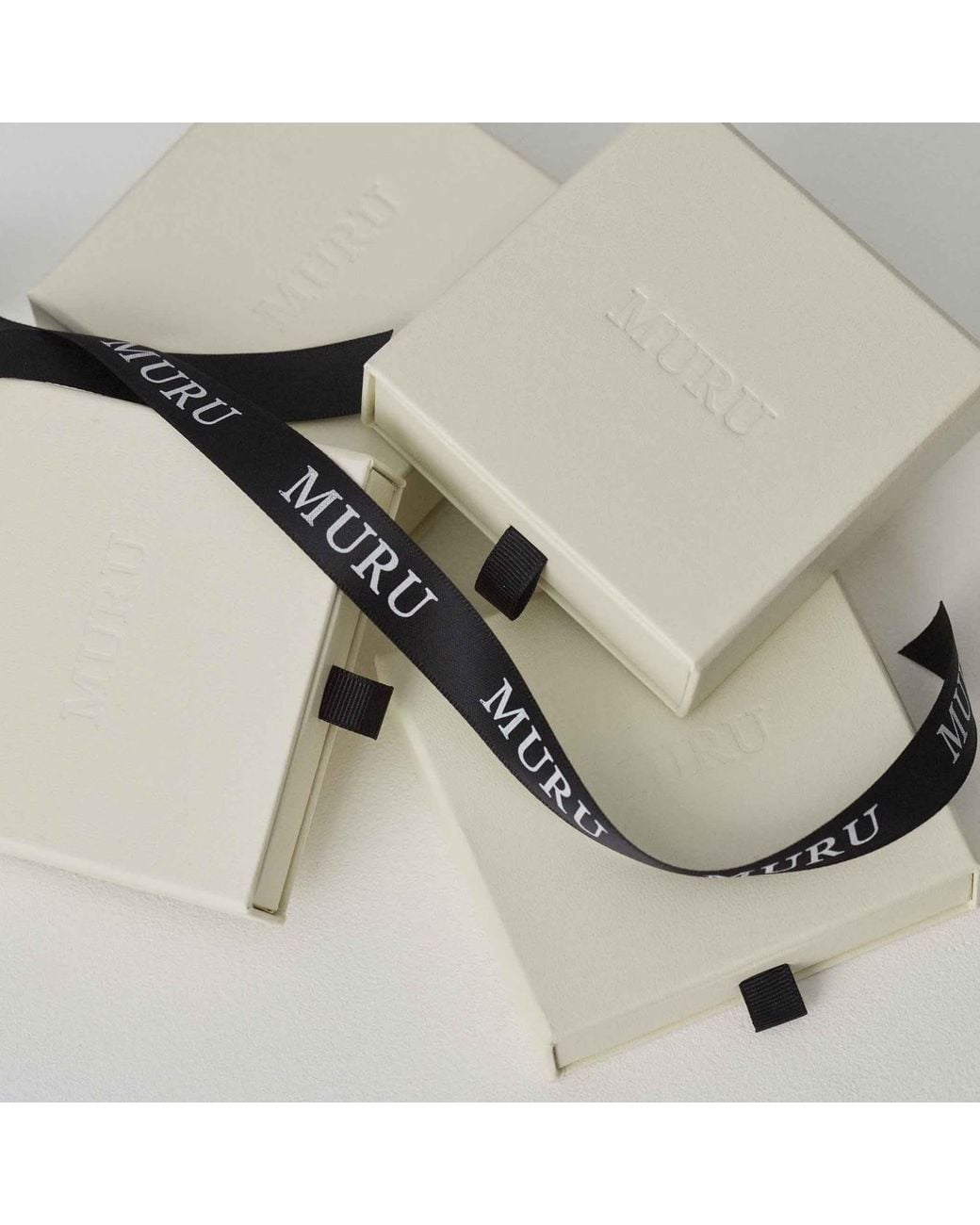 Muru Metallic Karma Circle Cord Necklace