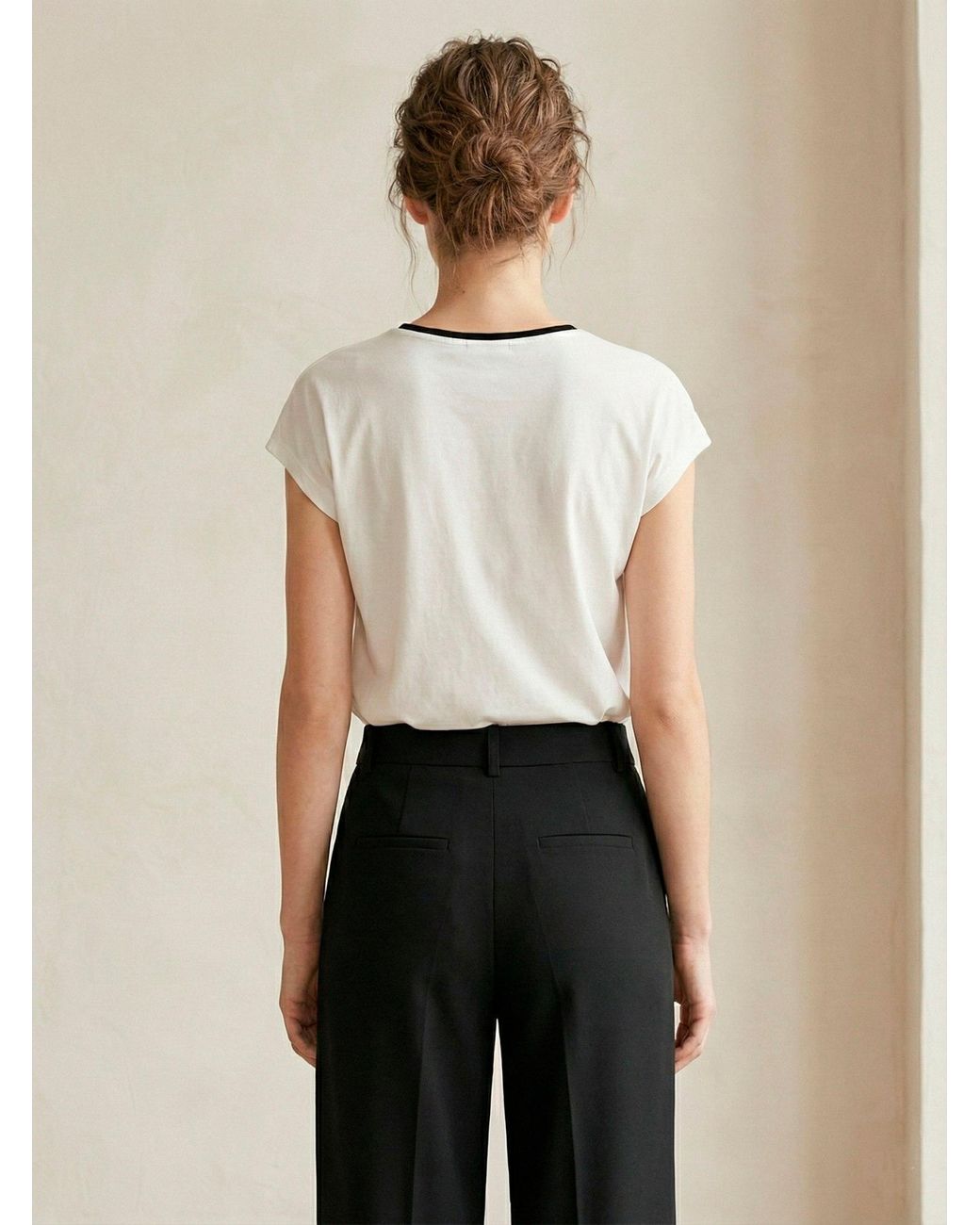 Conquista White Artistic Print Cap-Sleeve Top With Contrast Trim