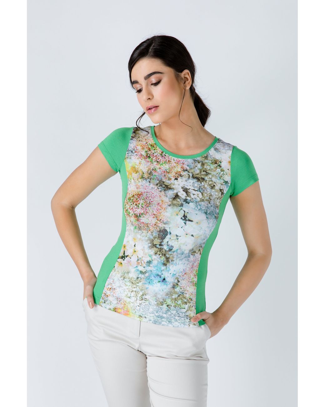 Conquista Green Short Sleeve Floral Print Top