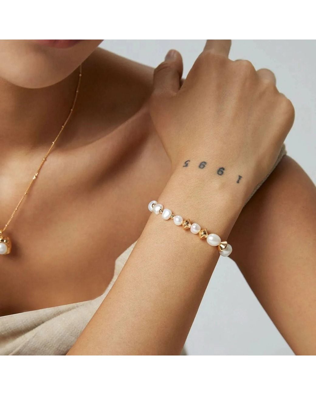 Angel Barocco Metallic Classic Baroque Pearl Bracelet