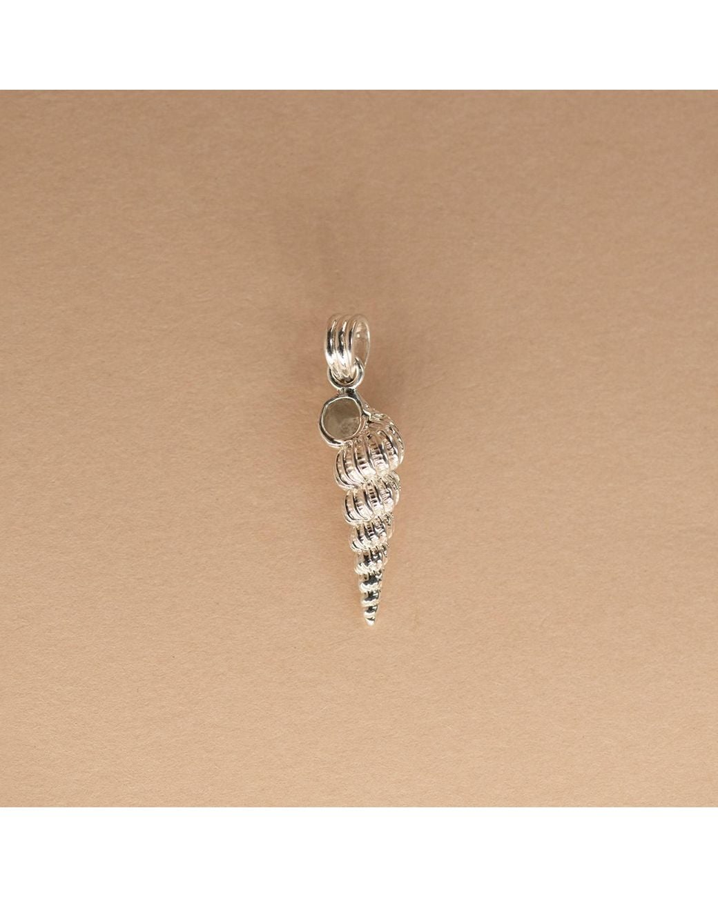 Zoe & Morgan White Shell Seeker Charm
