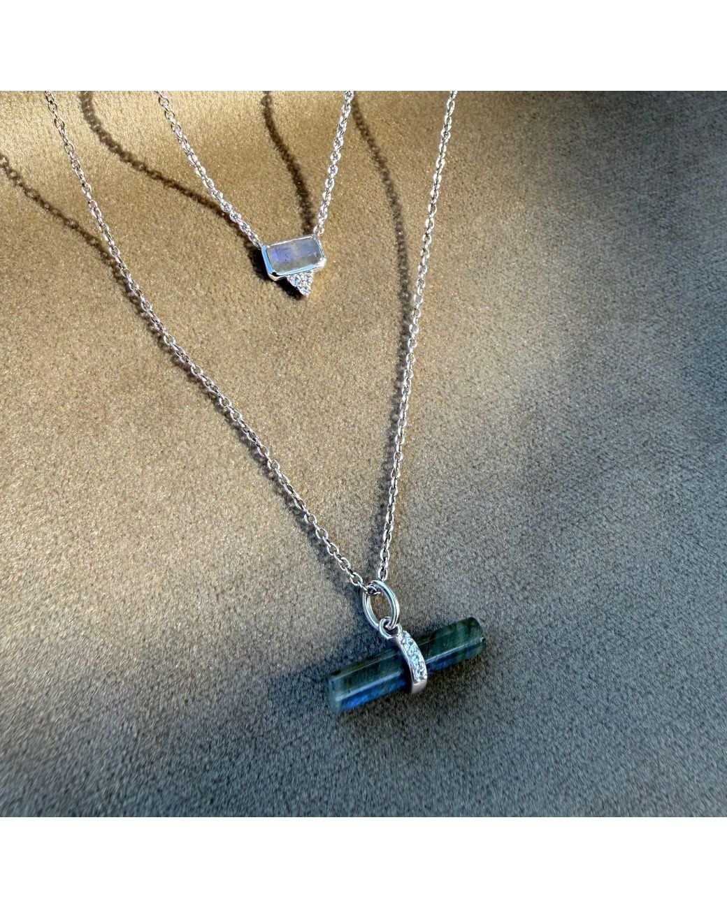 Zohreh White Labradorite T-Bar Pendant Sterling