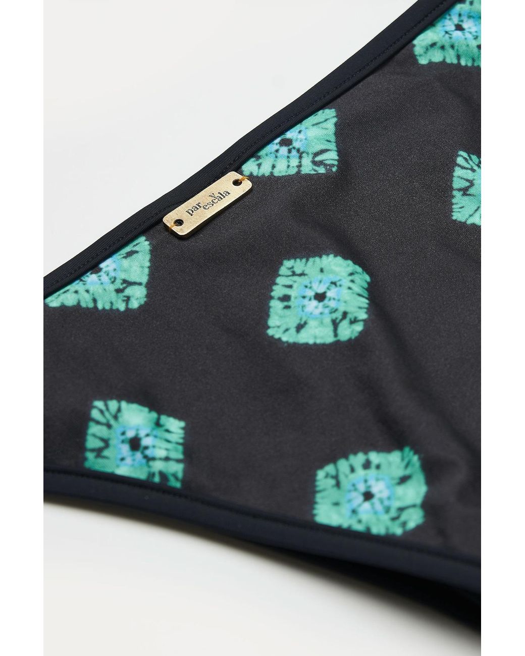 Par & Escala Green Agus Bikini Bottom