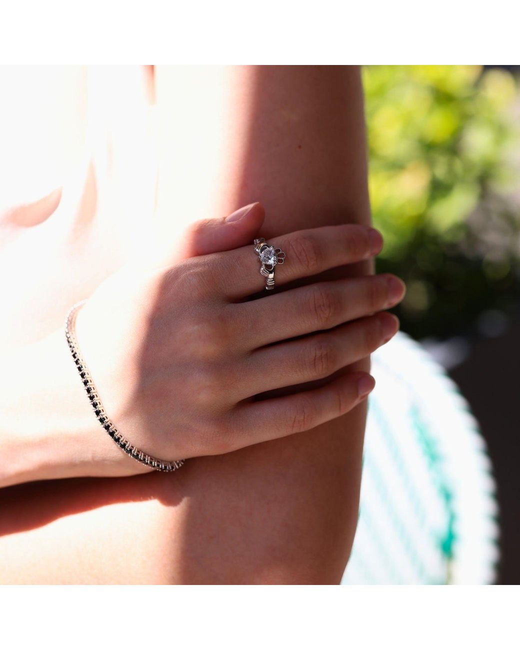 Spero London Metallic Sterling Clear Claddagh Ring