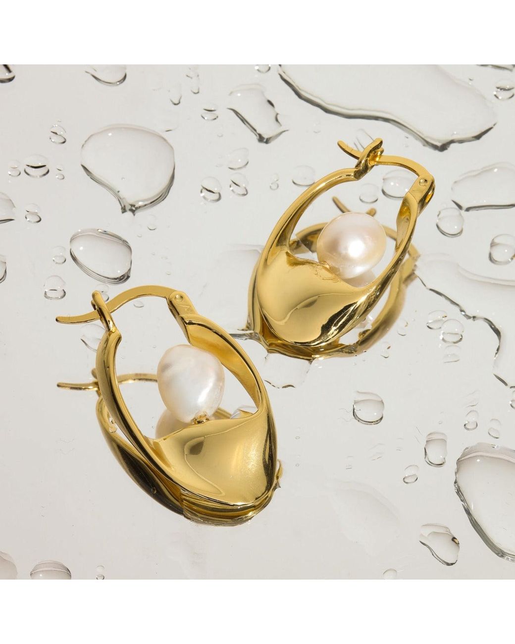 Lait & Lune Metallic Talise Hoop Earrings