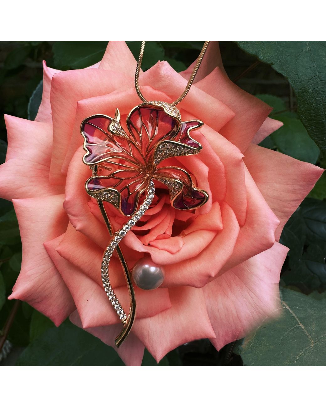 Ninemoo Pink Twilight Brooch