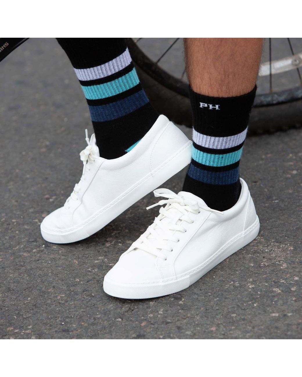 Peper Harow - Made in England Blue Striped Organic Sport Socks – for men