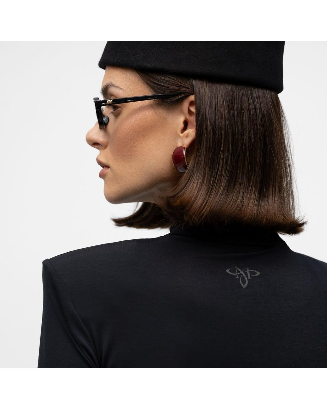 Mandragora Black Turtleneck Ablo