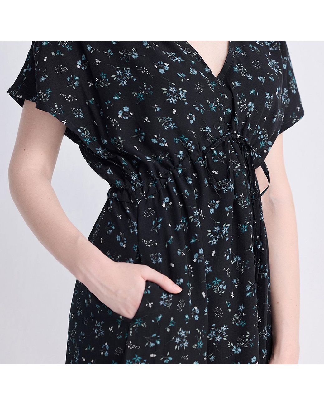 REISTOR Blue Gathered Knee-Length Dress