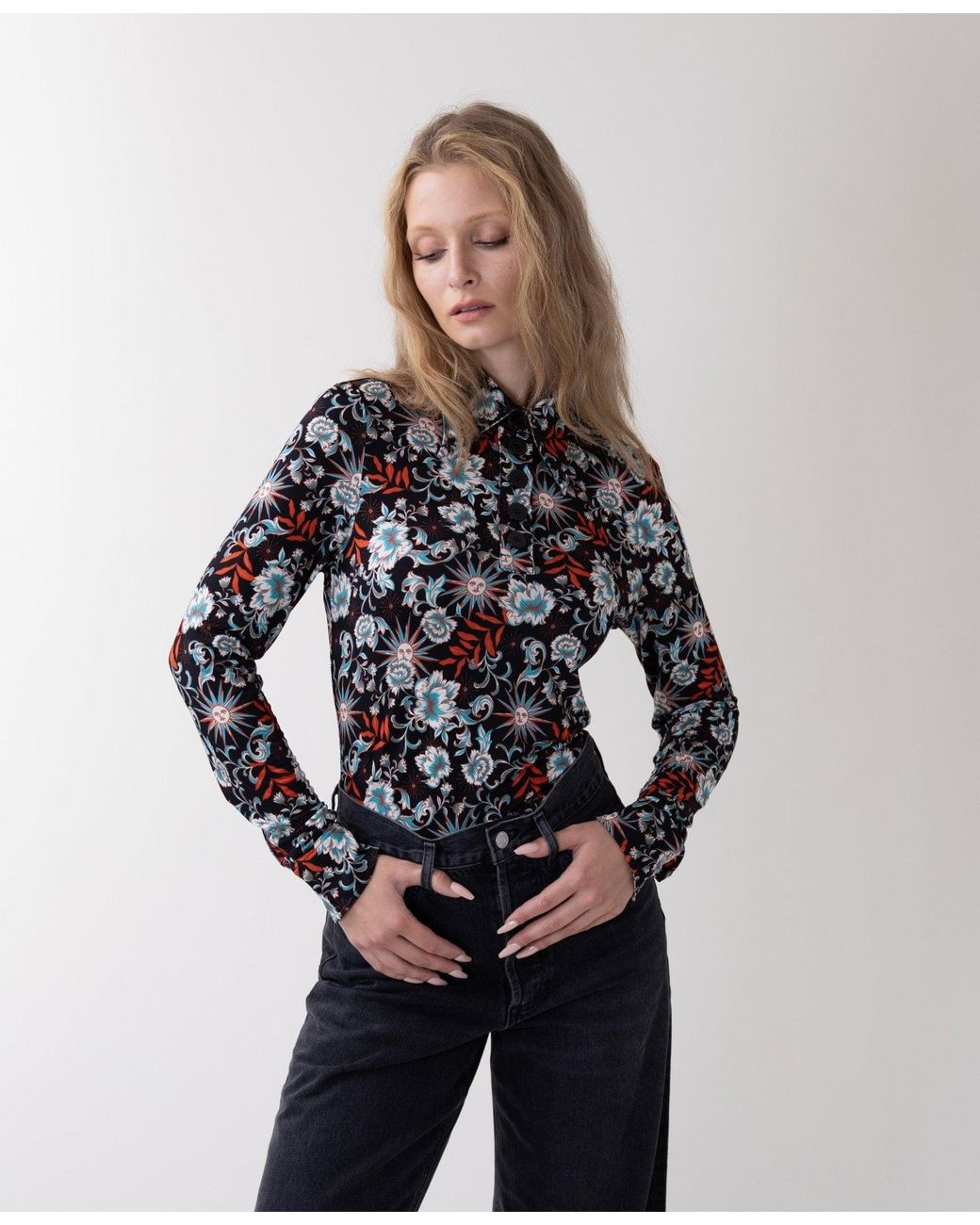 Crono Zee Black Felix Top