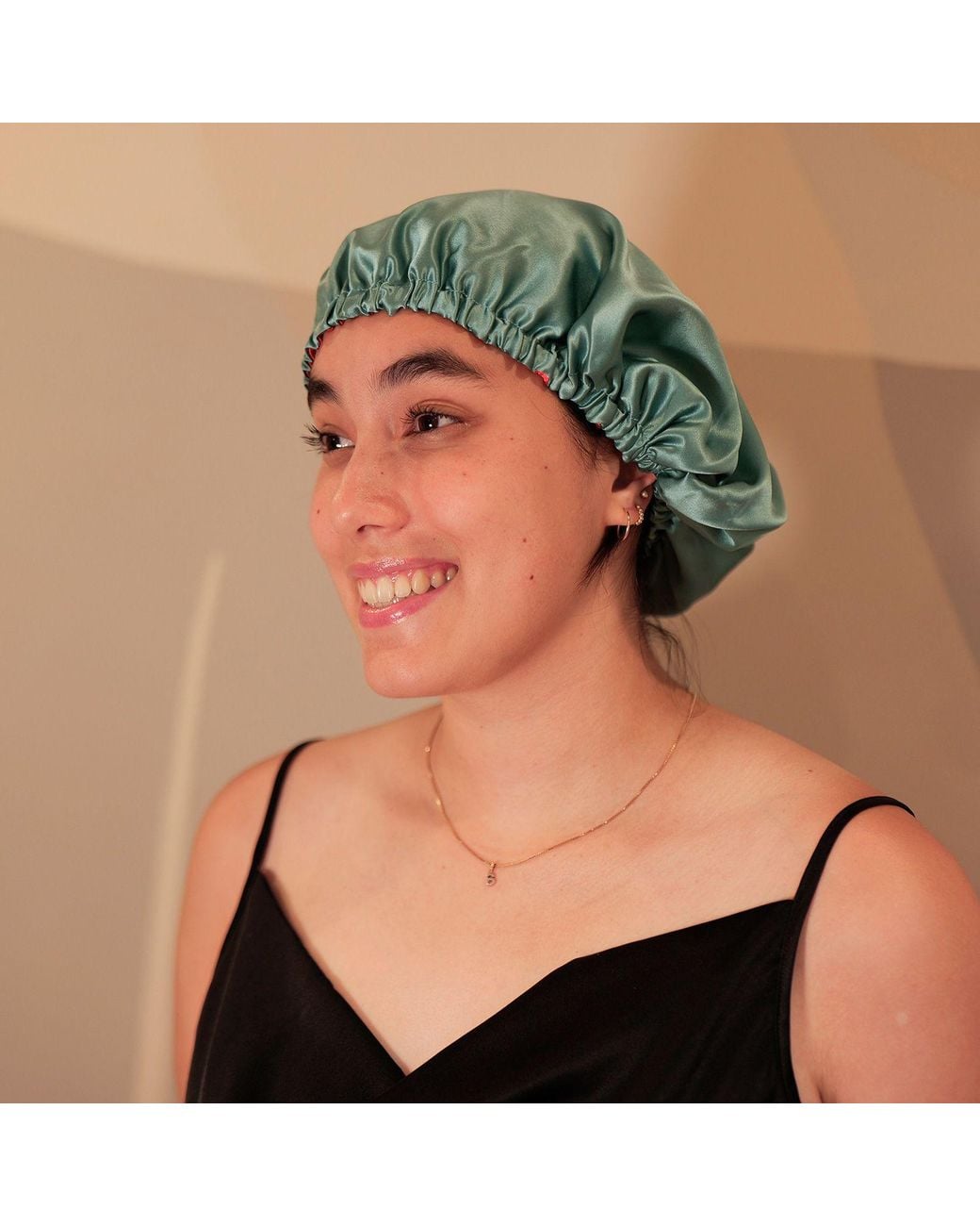 Soft Strokes Silk Green Pure Mulberry Silk Double Layer Bonnet The Venetians