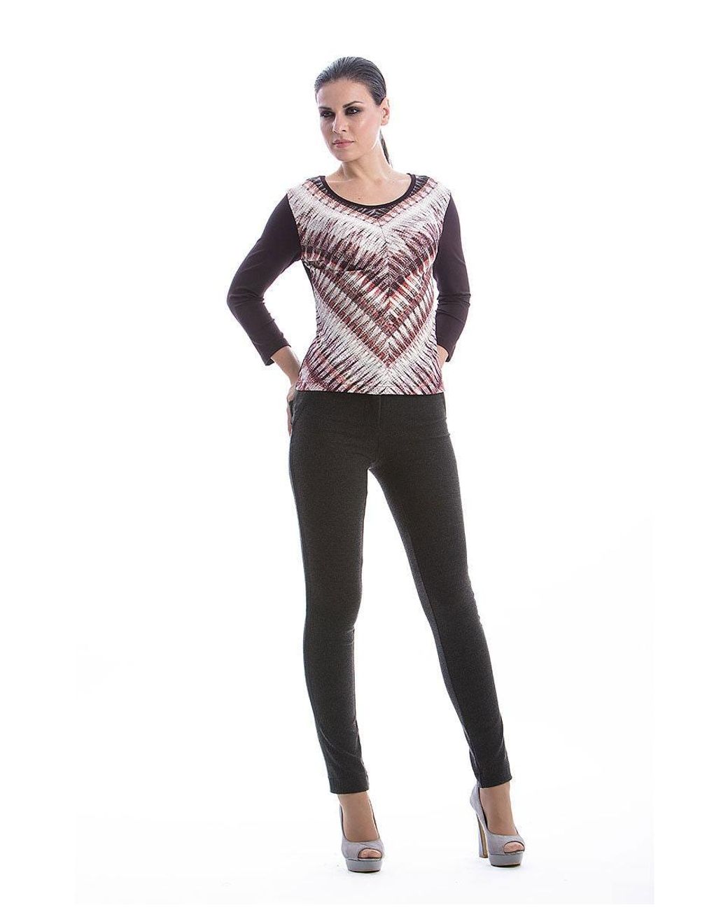 Conquista Purple Straight Patterned Top