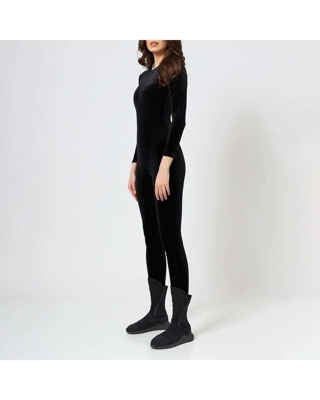LIA ARAM Black Long-Sleeved Velvet Jumpsuit