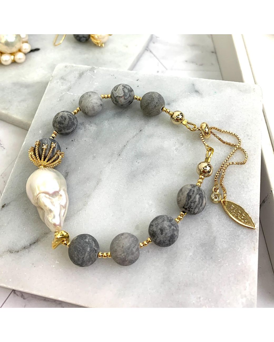 Farra Metallic Agate With Baroque Pearl Adjustable Bracelet