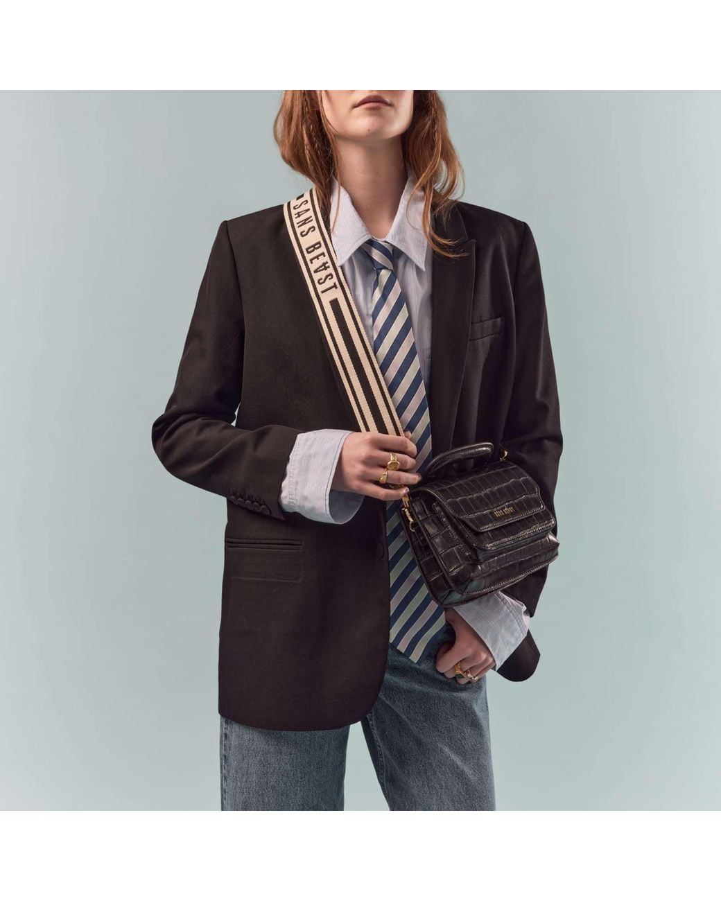 SANS BEAST Black Reader Satchel