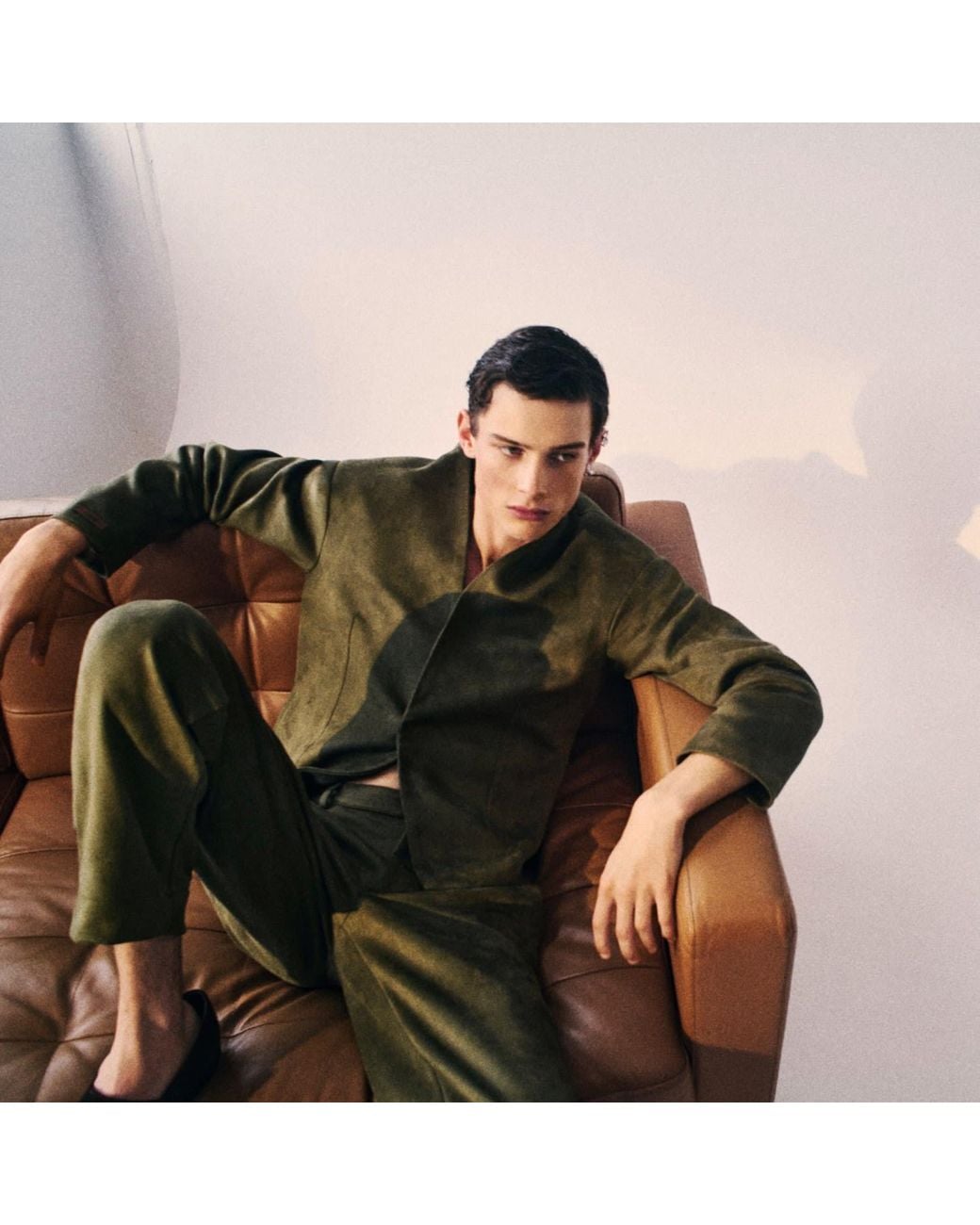 Luroq London Green Clean Line Trousers for men