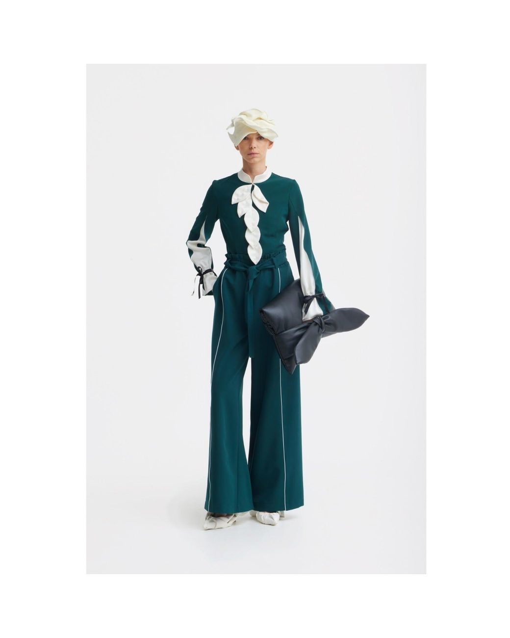 Julia Allert Green Elegant Fitted Blouse – Emerald