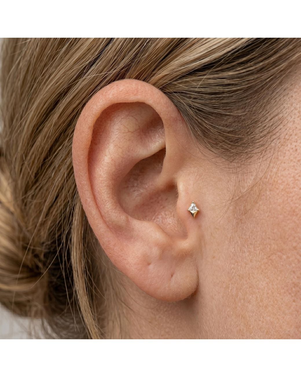 Zahav Jewelry Metallic 14K Solid 18G 8Mm Triangle Cz Internally Threaded Flat Back Stud