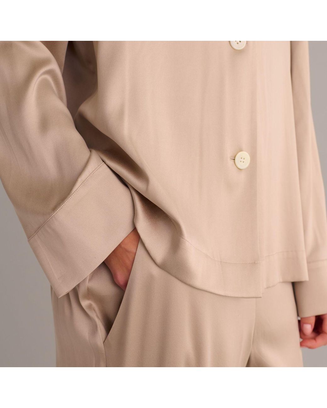 Mamu Dream White Neutrals Soft Classic Silk Pyjama Set