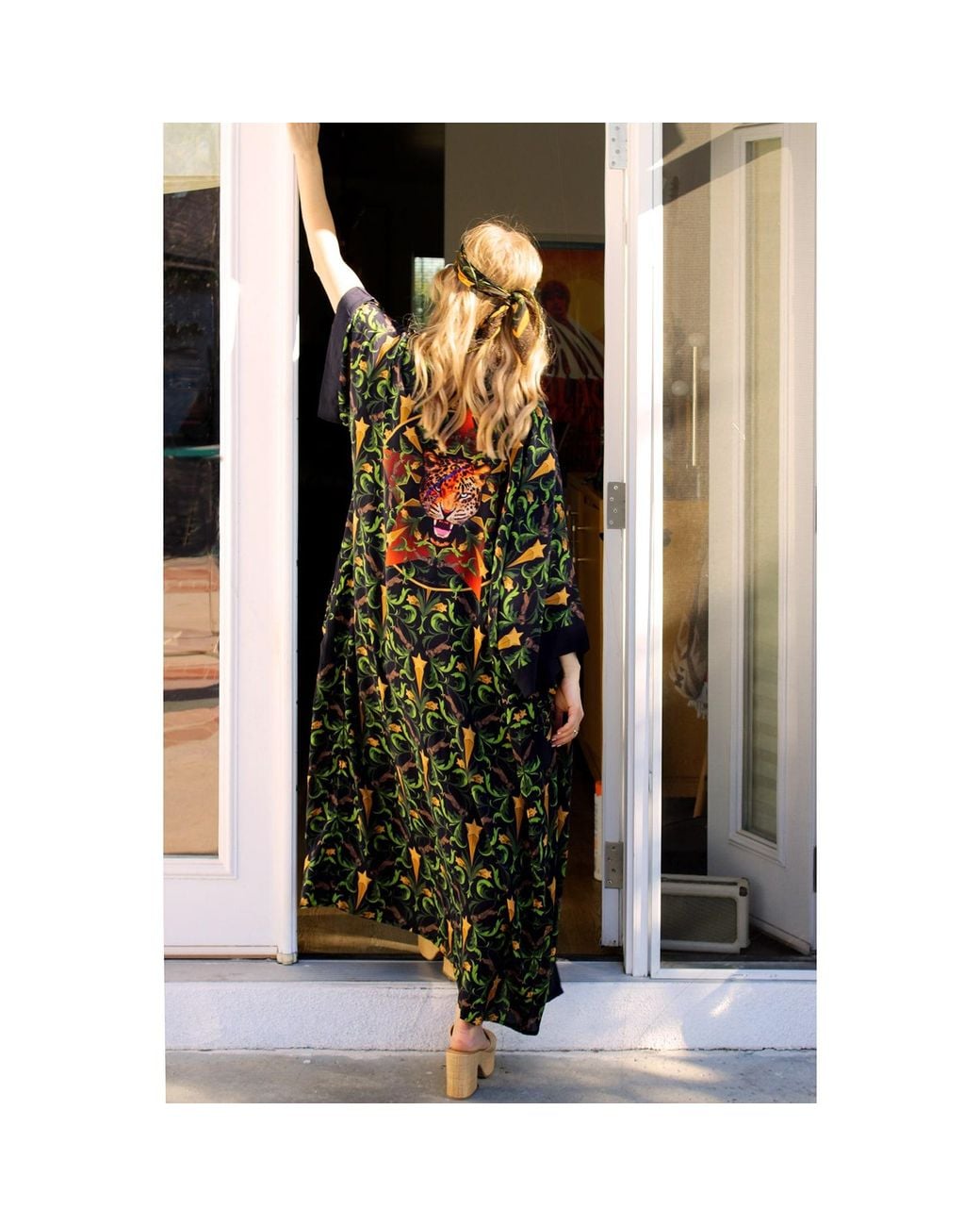Henelle Black Hollywood Night Kimono