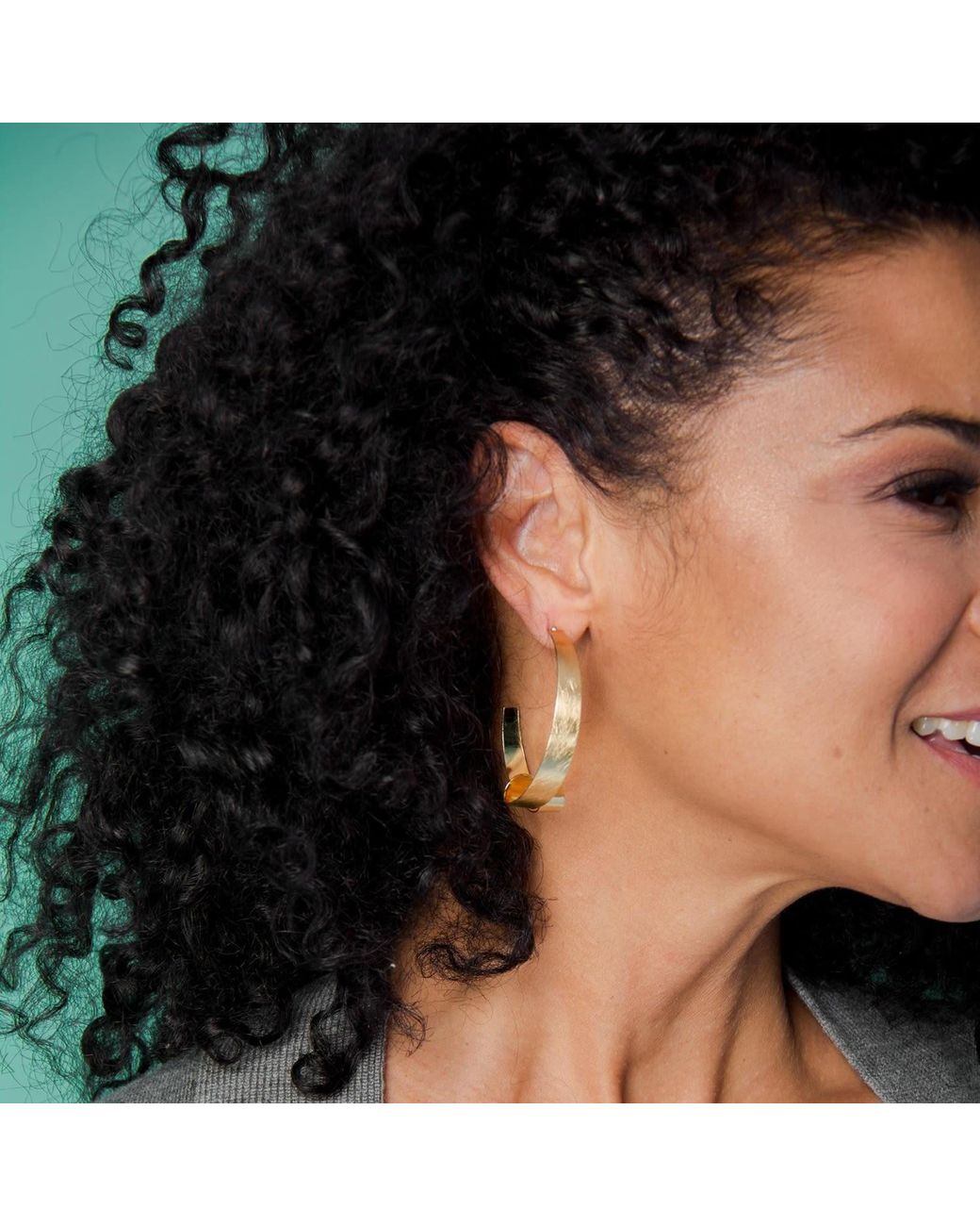 Saachi White Looped Hoop Earring