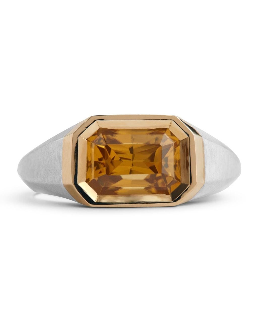 Kasun Metallic Signet Ring
