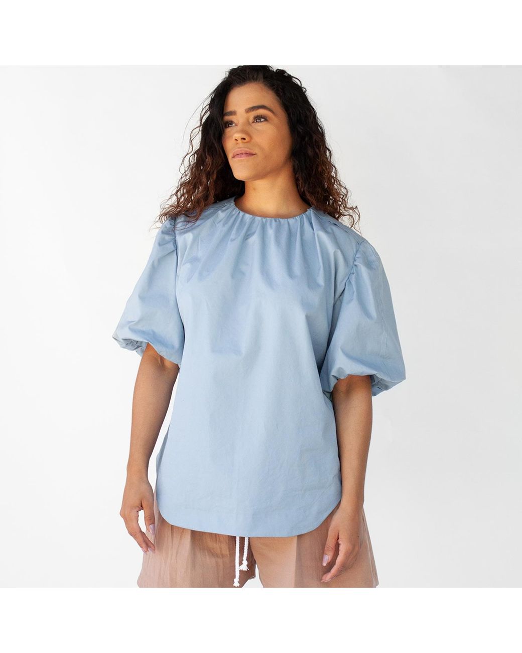 Joeleen Torvick Gray Puff Sleeve Gathered Top