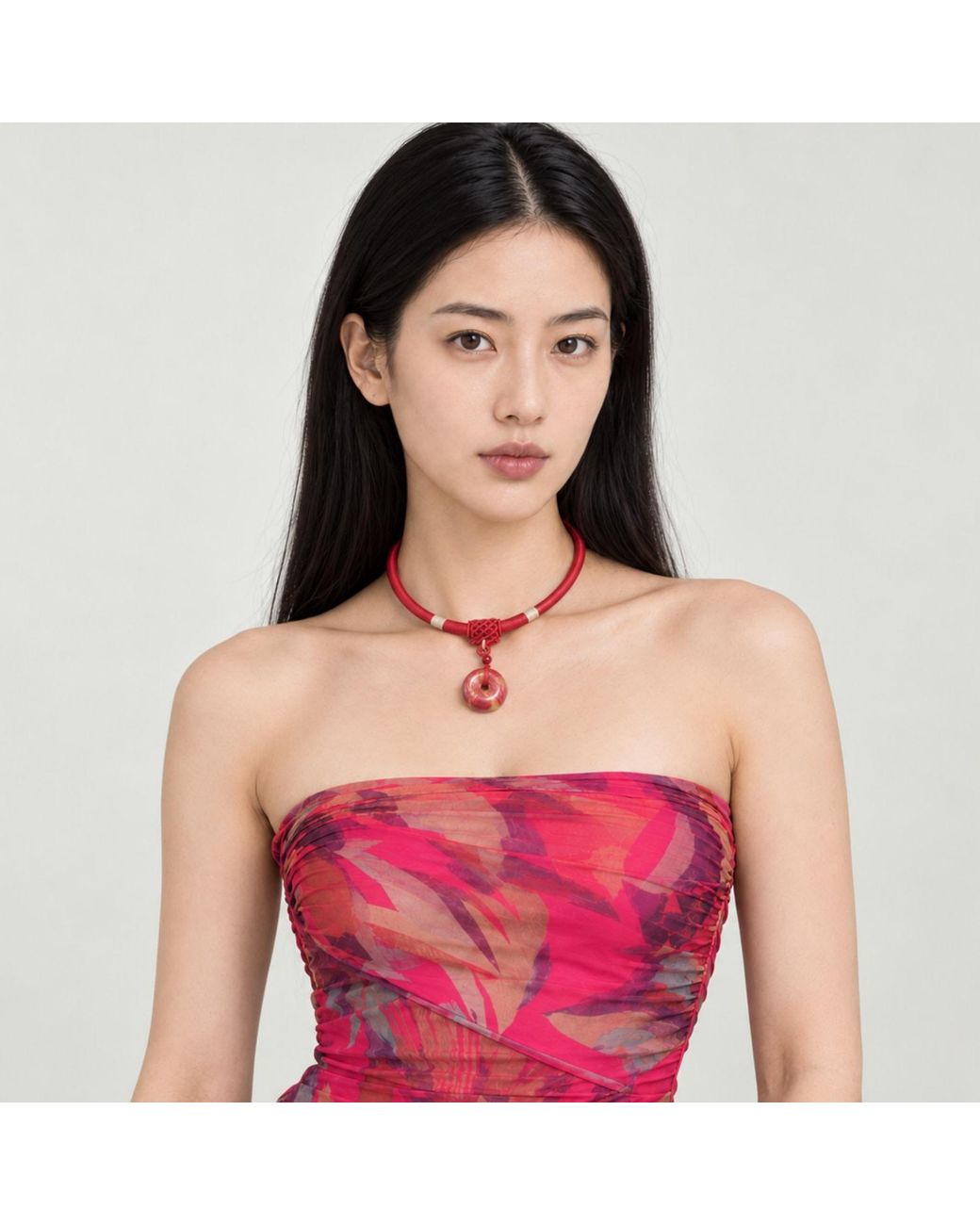 Yieon Scarlet Lacquered Sandalwood Peace Buckle Pendant Necklace